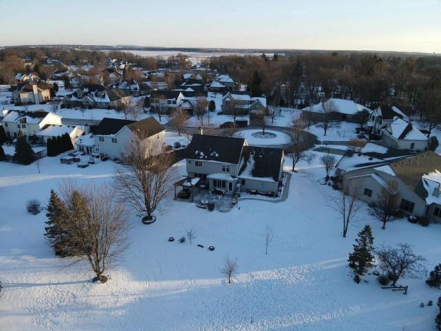 10306 83rd PLACE, Pleasant Prairie, WI 53158