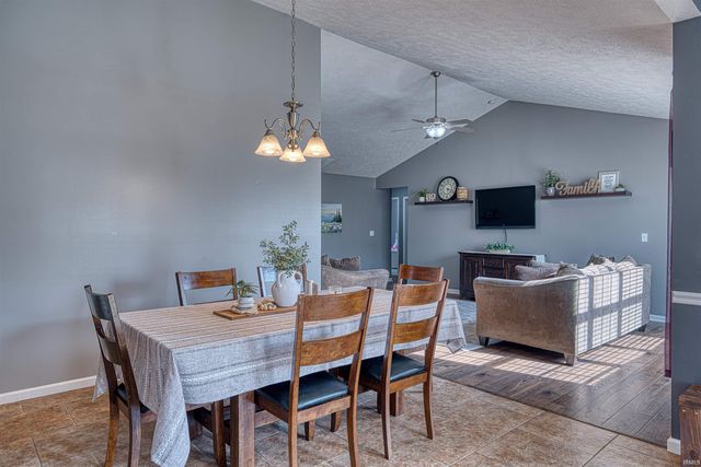 1934 St Lucia Drive, Newburgh, IN 46301