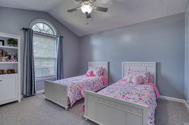 1934 St Lucia Drive, Newburgh, IN 46301