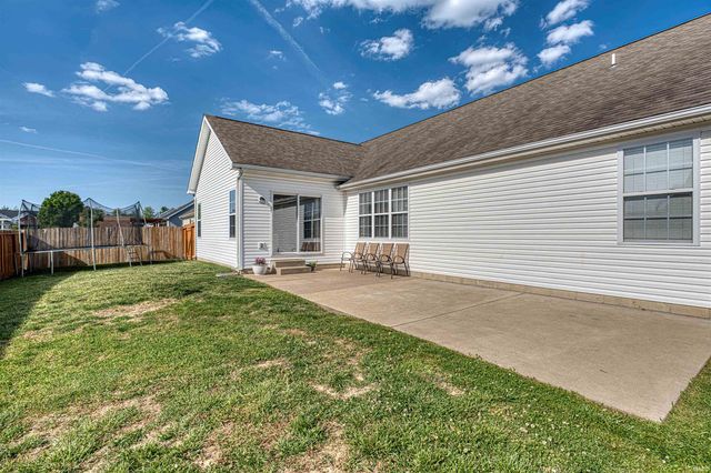 1934 St Lucia Drive, Newburgh, IN 46301