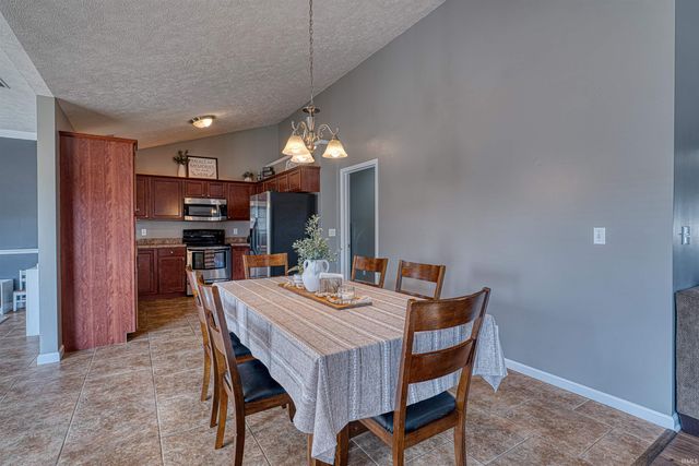 1934 St Lucia Drive, Newburgh, IN 46301