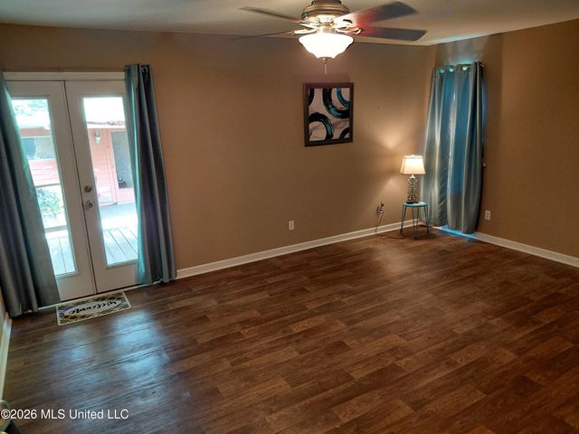 255 Hopkins Boulevard, Biloxi, MS 39530