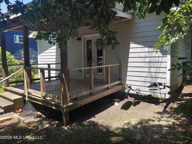 255 Hopkins Boulevard, Biloxi, MS 39530