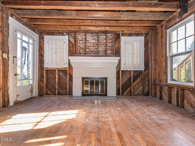 1825 White Oak Road, Raleigh, NC 27608