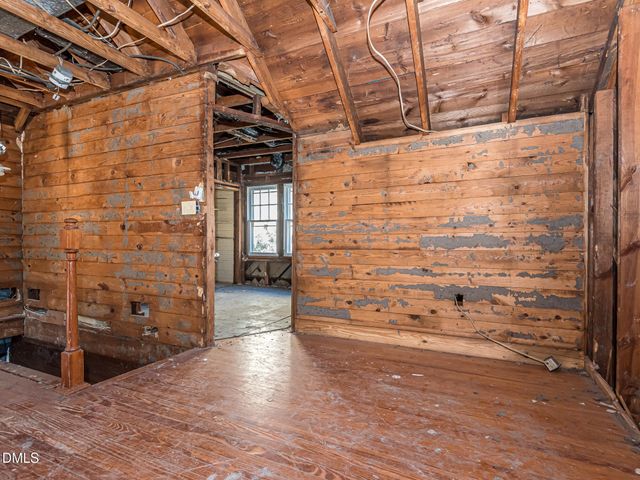 1825 White Oak Road, Raleigh, NC 27608