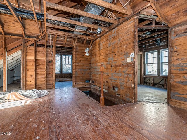 1825 White Oak Road, Raleigh, NC 27608