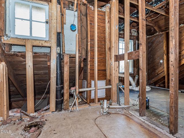 1825 White Oak Road, Raleigh, NC 27608