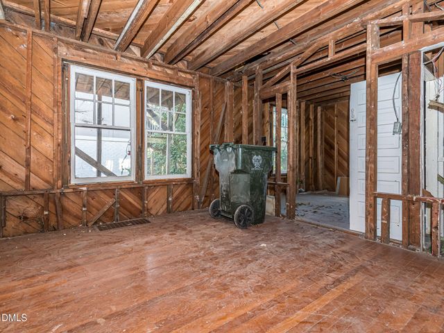 1825 White Oak Road, Raleigh, NC 27608