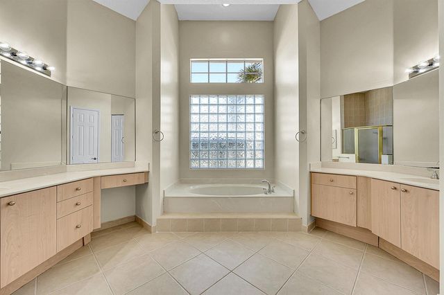 211 NW Pleasant Grove Way, Port St. Lucie, FL 34986