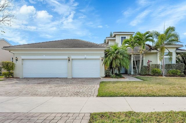 211 NW Pleasant Grove Way, Port St. Lucie, FL 34986