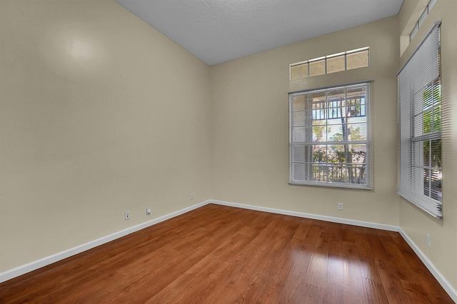 211 NW Pleasant Grove Way, Port St. Lucie, FL 34986