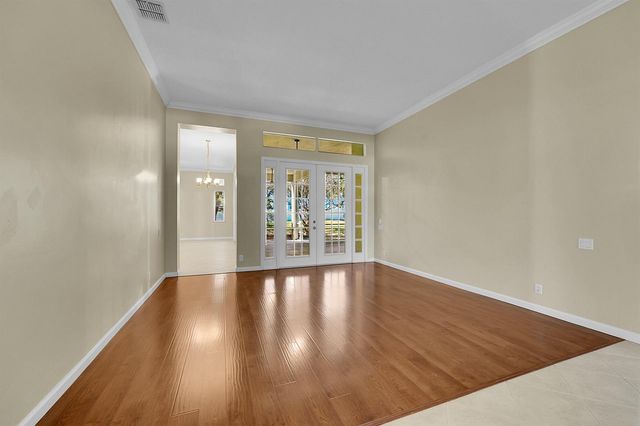 211 NW Pleasant Grove Way, Port St. Lucie, FL 34986