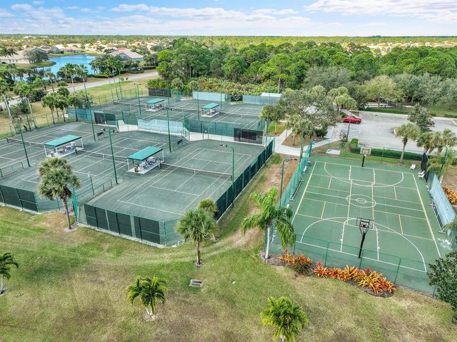 211 NW Pleasant Grove Way, Port St. Lucie, FL 34986