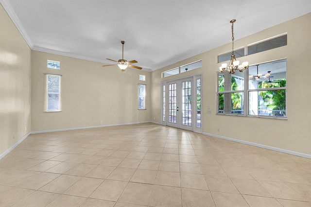211 NW Pleasant Grove Way, Port St. Lucie, FL 34986