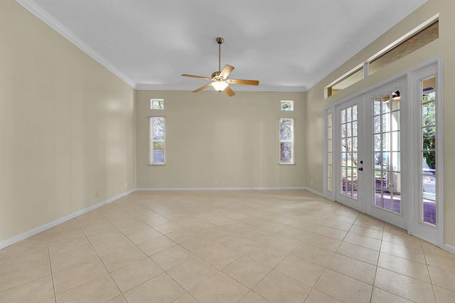 211 NW Pleasant Grove Way, Port St. Lucie, FL 34986