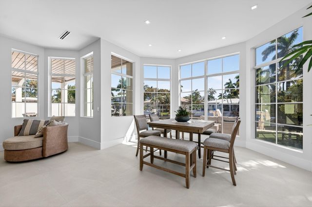 310 SE 9 Court, Pompano Beach, FL 33060