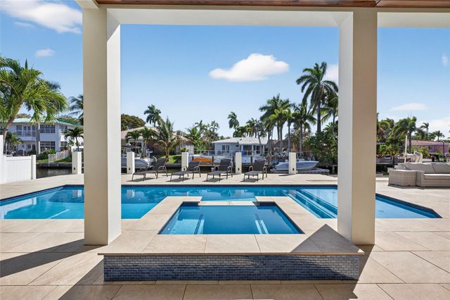 310 SE 9 Court, Pompano Beach, FL 33060