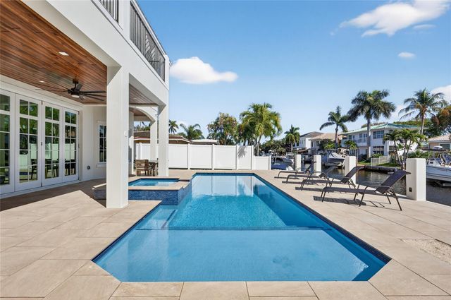 310 SE 9 Court, Pompano Beach, FL 33060