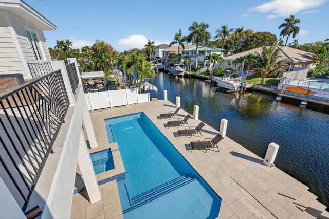 310 SE 9 Court, Pompano Beach, FL 33060