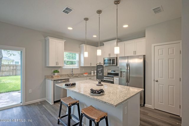 7005 OLD MIDDLEBURG Road S, Jacksonville, FL 32222