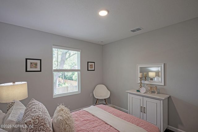 7005 OLD MIDDLEBURG Road S, Jacksonville, FL 32222