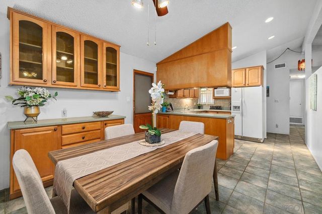 7607 SETON HALL ST, La Mesa, CA 91942