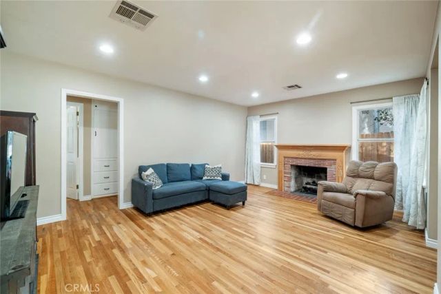 3732 Mayfield, Glendale, CA 91214