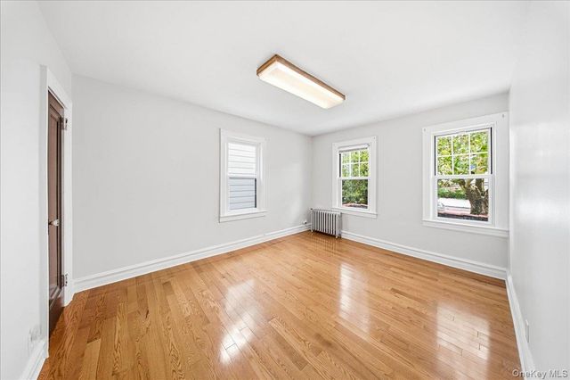80-25 Woodhaven Boulevard, Glendale, NY 11385