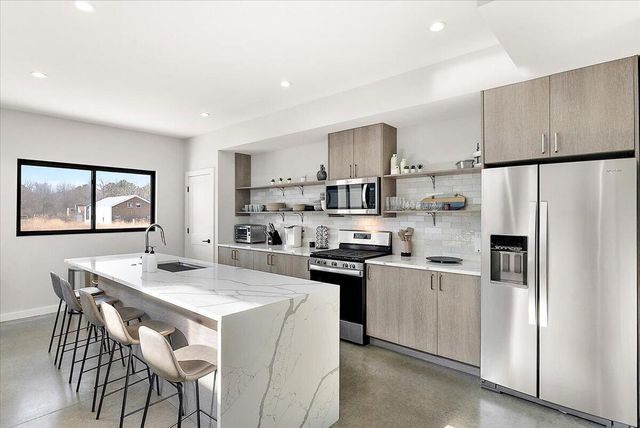 7400 Lake Solis Drive, Lake Charter Twp, MI 49127