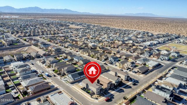 4833 MARK AVIZO, El Paso, TX 79938