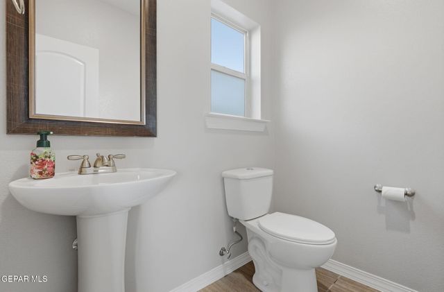 4833 MARK AVIZO, El Paso, TX 79938