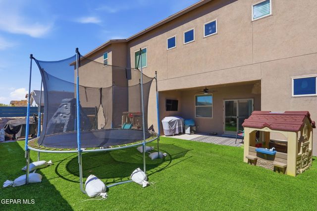 4833 MARK AVIZO, El Paso, TX 79938