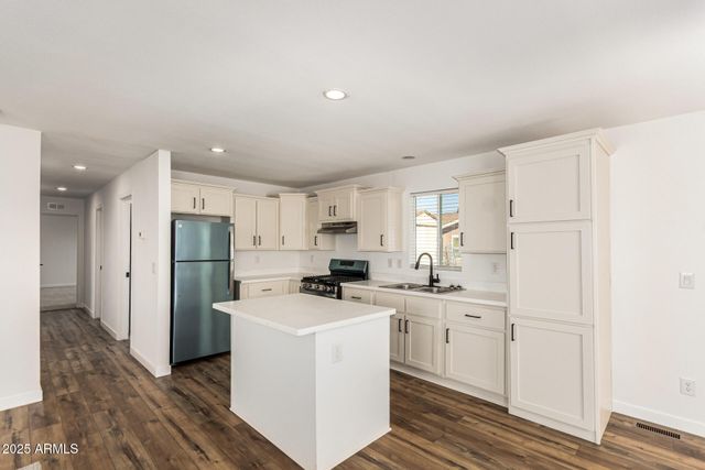 201 S 91ST Street, Mesa, AZ 85208