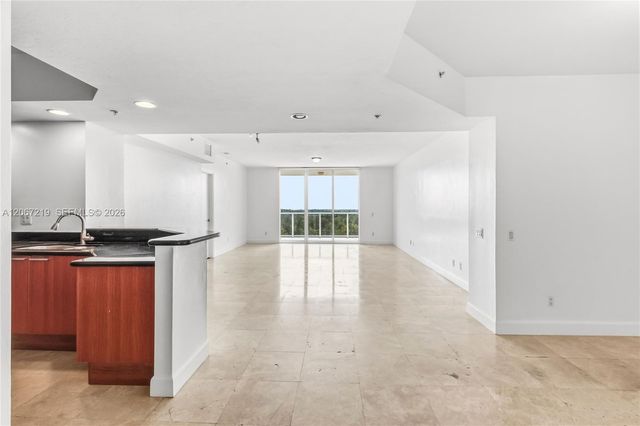 14951 Royal Oaks Lane 1604, North Miami, FL 33181