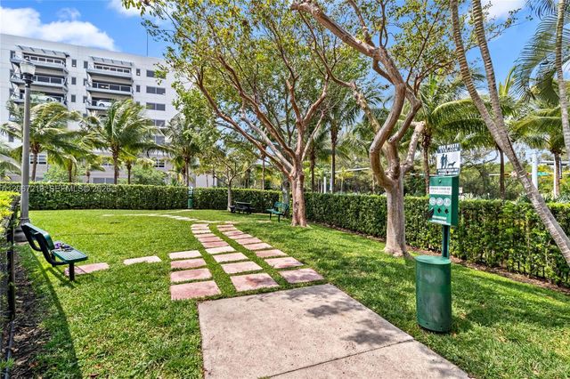 14951 Royal Oaks Lane 1604, North Miami, FL 33181