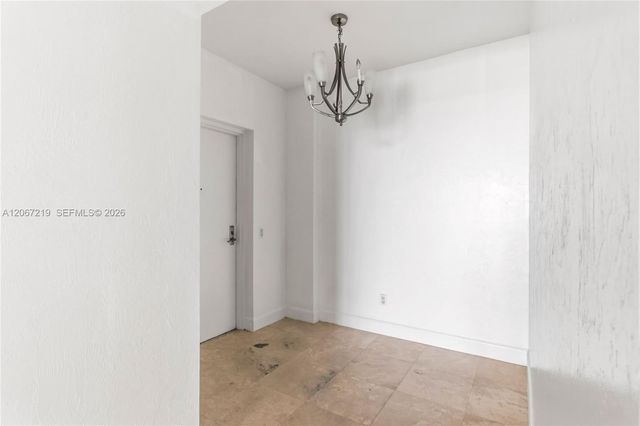 14951 Royal Oaks Lane 1604, North Miami, FL 33181