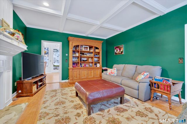 123A Peaceable Street, Redding, CT 06896