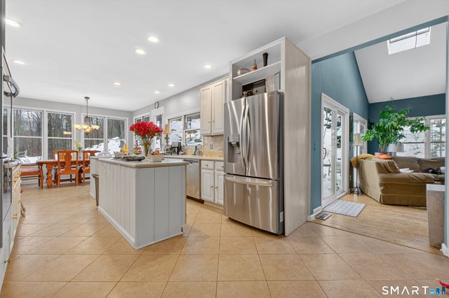 123A Peaceable Street, Redding, CT 06896