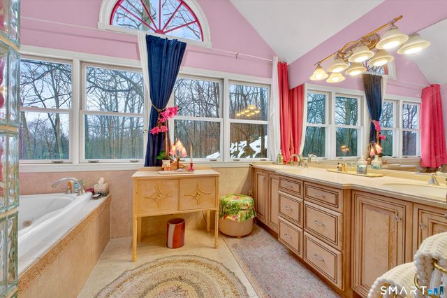 123A Peaceable Street, Redding, CT 06896