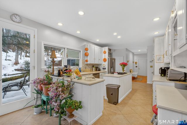 123A Peaceable Street, Redding, CT 06896