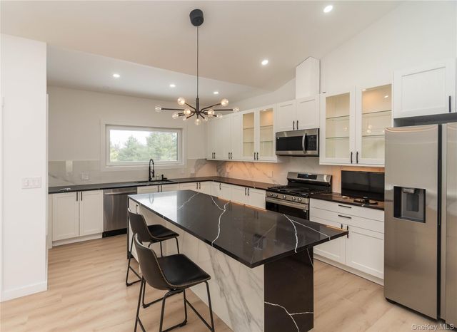 58 Dunn Town Road, Wurtsboro, NY 12790