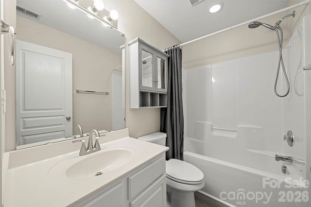 207 Dawn Mist Lane, Fort Mill, SC 29708