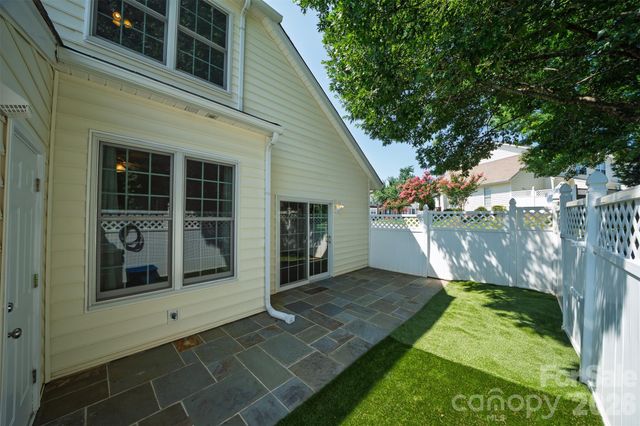 207 Dawn Mist Lane, Fort Mill, SC 29708