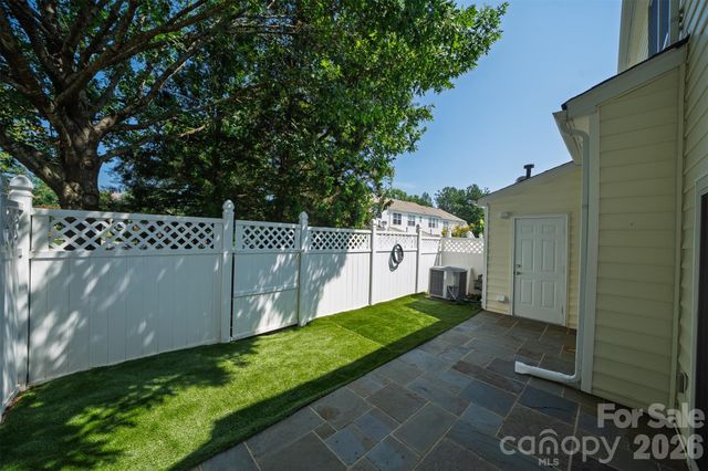 207 Dawn Mist Lane, Fort Mill, SC 29708