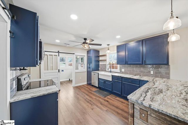 166 Berry Road, Boiling Springs, SC 29316