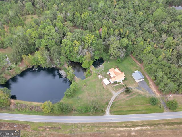 686 Burkett Road, Thomaston, GA 30286