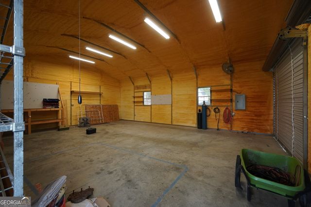 686 Burkett Road, Thomaston, GA 30286