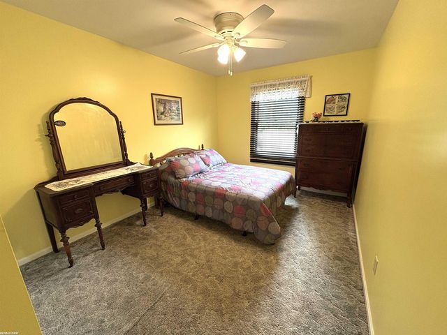 2835 W Water Street, Port Huron, MI 48060