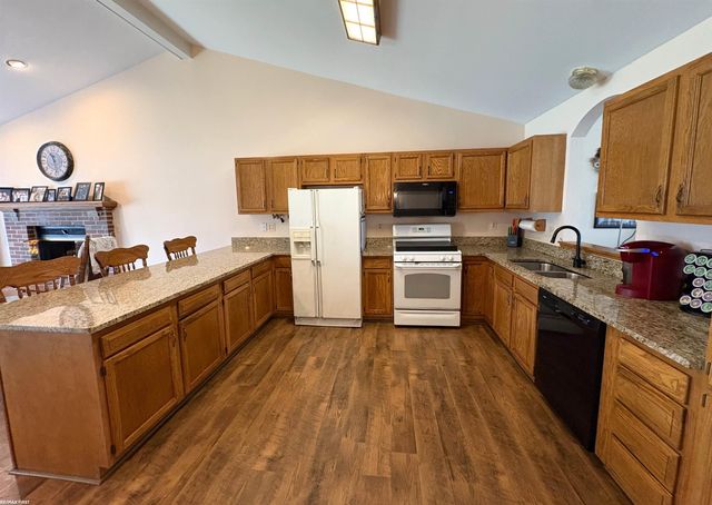 2835 W Water Street, Port Huron, MI 48060