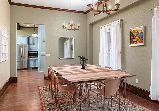 928 King STREET, La Crosse, WI 54601